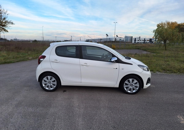 Peugeot 108 cena 27900 przebieg: 39800, rok produkcji 2016 z Rawicz małe 277